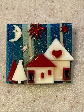 Red & White Village Heart Brooch - Lucinda